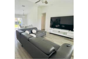 2524 5th Avenue, Cape Coral, FL 33909 - MLS#226009509