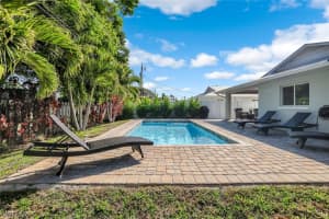 737 91st Avenue, Naples, FL 34108 - MLS#226009528