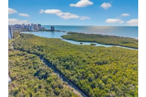 6001 Pelican Bay Boulevard, Naples, FL 34108 - MLS#226009548