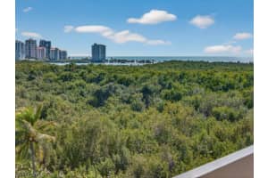 6001 Pelican Bay Boulevard, Naples, FL 34108 - MLS#226009548