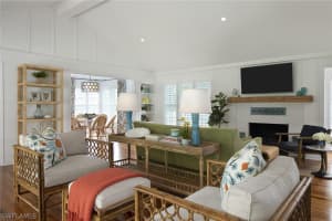 92 10th Avenue, Naples, FL 34102 - MLS#226009549