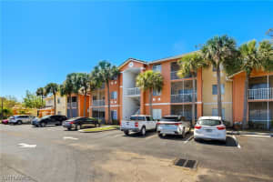 6401 Aragon Way, Fort Myers, FL 33966 - MLS#226009574