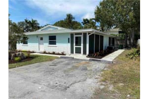 1751 Smugglers Cove, Naples, FL 34112 - MLS#226009585