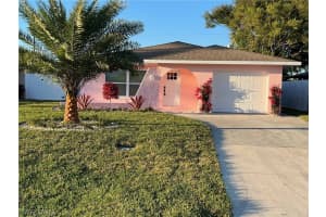 673 107th Avenue, Naples, FL 34108 - MLS#226009587