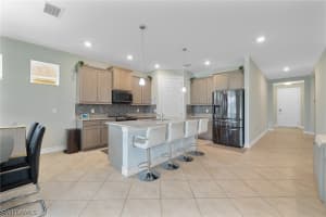 3289 Baravaldo Circle, Cape Coral, FL 33909 - MLS#226009589