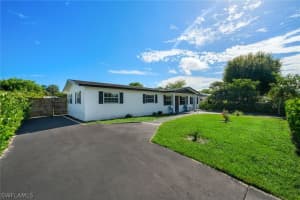 3999 Guava Drive, Naples, FL 34104 - MLS#226009600