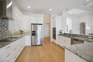 451 Oak Avenue, Naples, FL 34108 - MLS#226009611