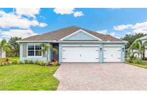 1617 4TH Place, Cape Coral, FL 33909 - MLS#226009612