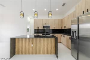 821 Frederick Reid Street, Lehigh Acres, FL 33974 - MLS#226009626