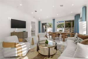 1046 Silverstrand Drive, Naples, FL 34110 - MLS#226009640