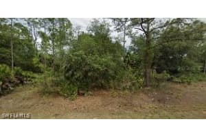 318 Wells Avenue, Lehigh Acres, FL 33936 - MLS#226009663