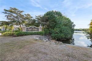 14800 Bald Eagle Drive, Fort Myers, FL 33912 - MLS#226009667
