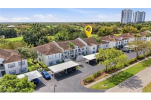 1024 Mainsail Dr 511, Naples