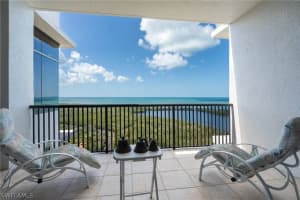 6825 Grenadier Boulevard, Naples, FL 34108 - MLS#226009689