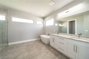 2458 21st Terrace, Cape Coral, FL 33993 - MLS#226009711