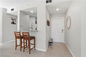 6560 Huntington Lakes Circle, Naples, FL 34119 - MLS#226009728