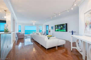 8473 Bay Colony Drive, Naples, FL 34108 - MLS#226009740