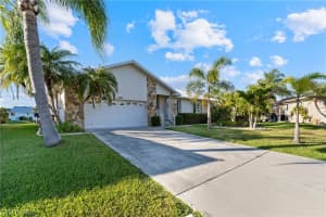 1230 Swan Court, Punta Gorda, FL 33950 - MLS#226009795