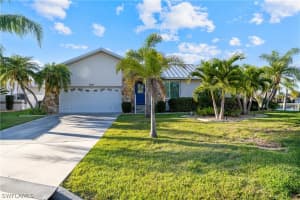 1230 Swan Court, Punta Gorda, FL 33950 - MLS#226009795