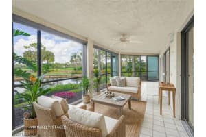 5890 Via Lugano, Naples, FL 34108 - MLS#226009805