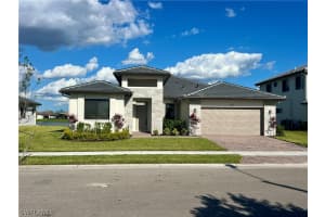 5114 Penella Ave, Ave Maria