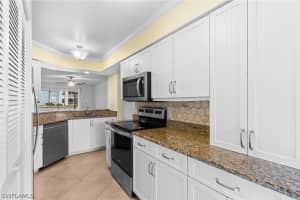 177 Grand Oaks Way, Naples, FL 34110 - MLS#226009809