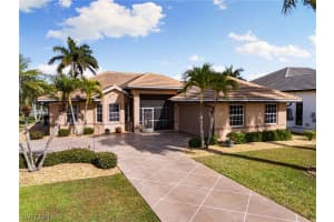 18276 Royal Hammock Blvd, Naples