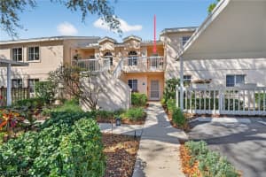 2810 Citrus Lake Drive, Naples, FL 34109 - MLS#226009833