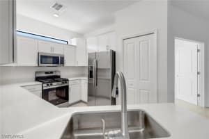 19600 Hinkley Dr, Estero