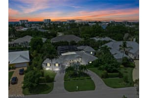 1627 Murex Lane, Naples, FL 34102 - MLS#226009900