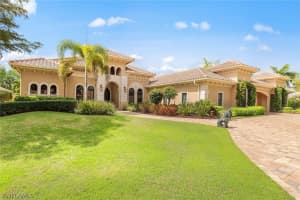 6081 Tamworth Court, Naples, FL 34119 - MLS#226009917