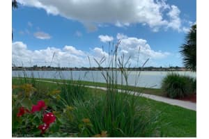 7791 Esmeralda Way, Naples, FL 34109 - MLS#226009924