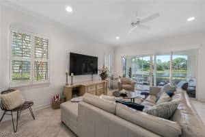 2625 Estrella Court, Naples, FL 34109 - MLS#226009927