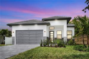 653 107th Avenue, Naples, FL 34108 - MLS#226009928