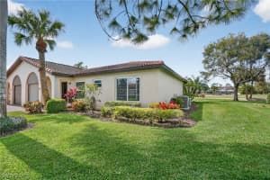 1041 Forest Lakes Drive, Naples, FL 34105 - MLS#226009957