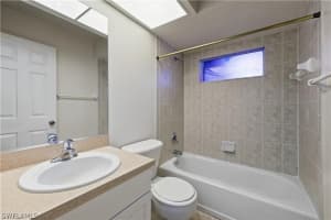 826 5th Court, Cape Coral, FL 33990 - MLS#226009987