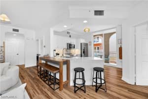 450 Bayfront Place, Naples, FL 34102 - MLS#226009990