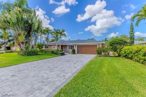 219 Cypress Way W, Naples