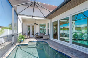 730 95th Avenue, Naples, FL 34108 - MLS#226010031