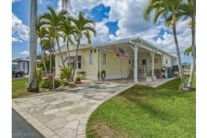 32 Covey Lane, Naples, FL 34114 - MLS#226010083