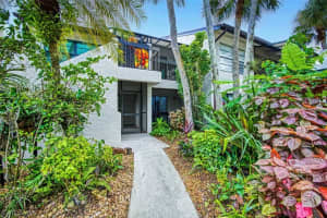 1798 Kings Lake Boulevard, Naples, FL 34112 - MLS#226010086