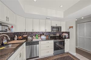 84 Glades Boulevard, Naples, FL 34112 - MLS#226010096