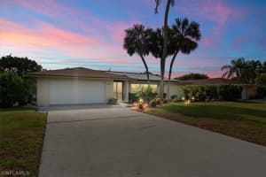 4419 Lakewood Blvd, Naples