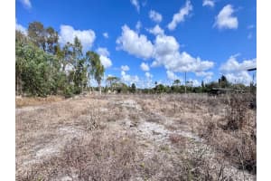 4800 Dor Lee Lane, North Fort Myers, FL 33917 - MLS#226010154