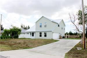 428 19th Avenue, Cape Coral, FL 33991 - MLS#226010157