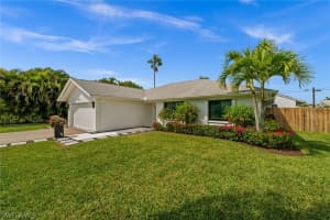 133 Wickliffe Drive, Naples, FL 34110 - MLS#226010158