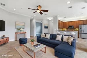 6525 Monterey Point, Naples, FL 34105 - MLS#226010167