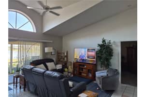 10520 Regent Circle, Naples, FL 34109 - MLS#226010175