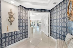 455 Cove Tower Drive, Naples, FL 34110 - MLS#226010218