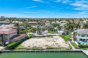 740 Rockport Court, Marco Island, FL 34145 - MLS#226010256